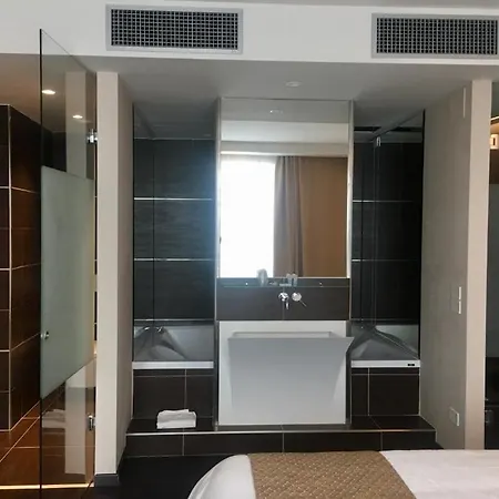 Datini Hotel 4*