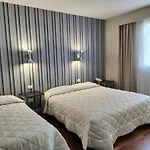 호텔 Datini 4*