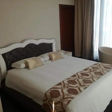 Otel Datini Prato (Prato)