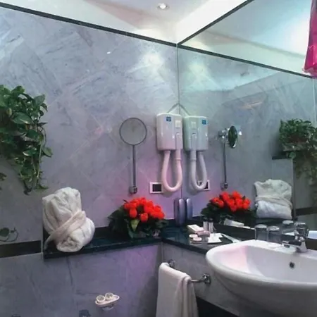 Datini 4* Prato (Prato)