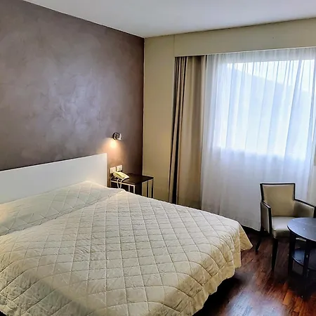 Datini Hotel 4*