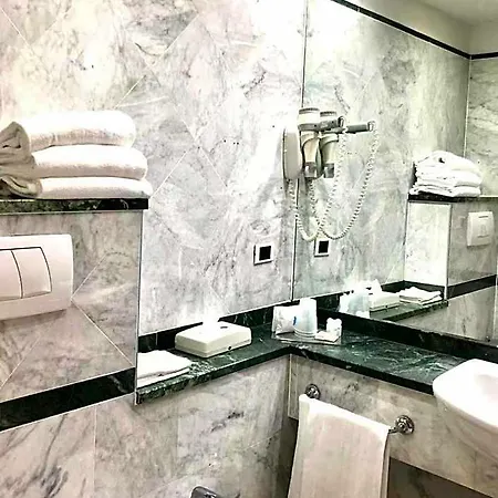 Datini 4*