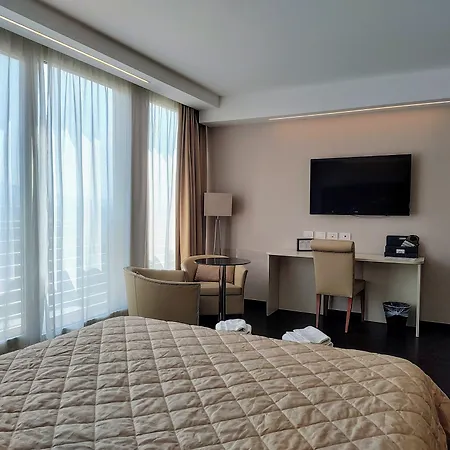 Datini Hotel Prato (Prato)