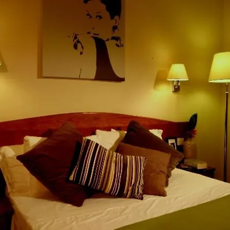 Datini Hotel 4*